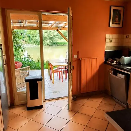 La Flanerie Bord D'etang Дом отдыха Глизи